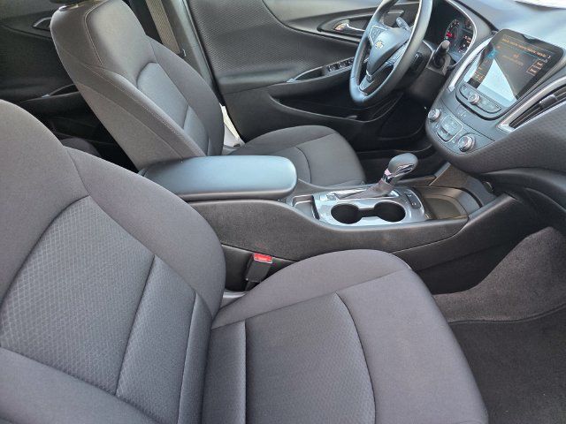 Certified 2024 Chevrolet Malibu RS FWD image 18