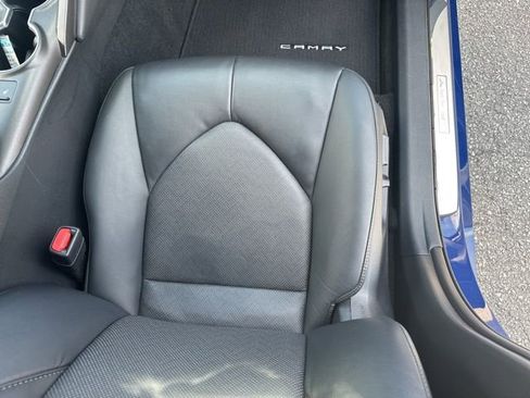 Used 2023 Toyota Camry XLE image 29