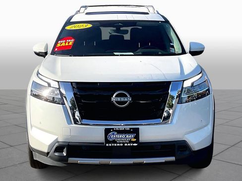 Used 2023 Nissan Pathfinder Platinum w/ Cargo Package image 3