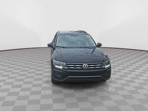 Used 2020 Volkswagen Tiguan S FWD image 3