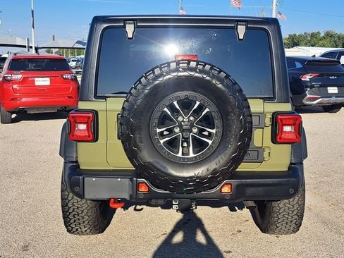 New 2025 Jeep Wrangler Rubicon w/ Xtreme 35 Tire Package image 6