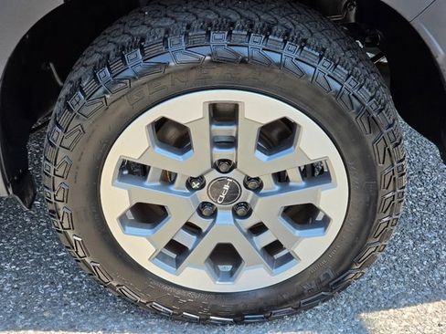 Used 2025 Honda Passport TrailSport image 15