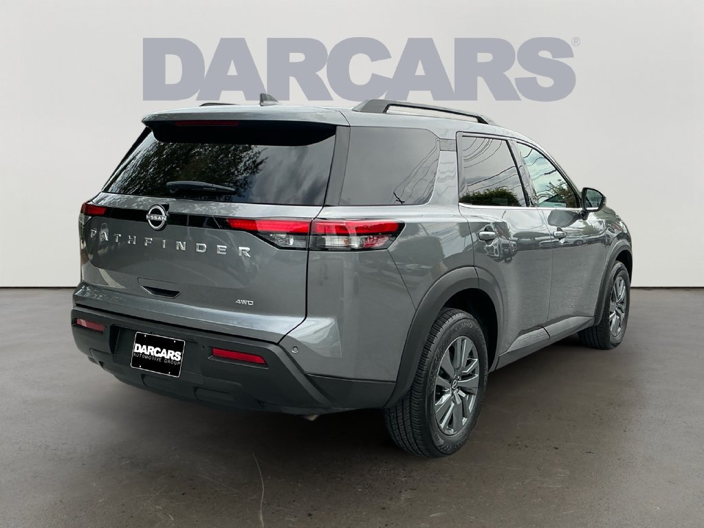 Used 2025 Nissan Pathfinder SV AWD/4WD image 7