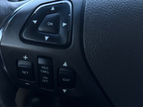 Used 2016 Lincoln MKS w/ Equipment Group 101A image 29