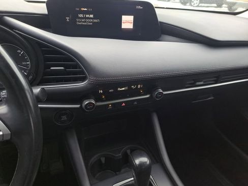Used 2023 MAZDA MAZDA3 s image 13