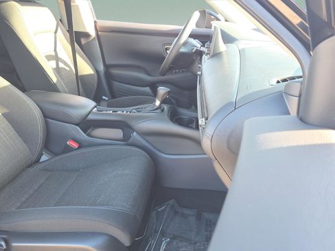 Used 2023 Honda HR-V LX image 35