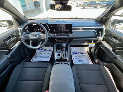 New 2026 GMC Canyon Elevation image 2