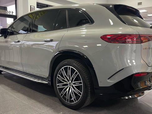 Used 2024 Mercedes-Benz EQS 450+ SUV image 3