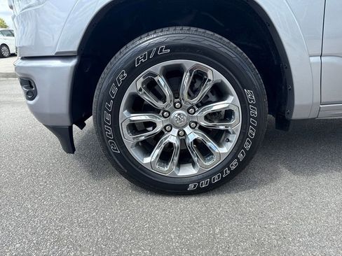 Used 2022 RAM 1500 Laramie w/ Sport Appearance Package image 11