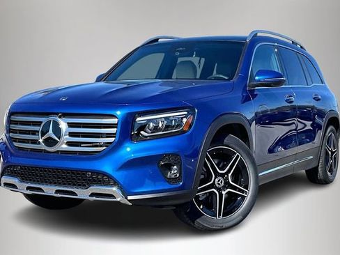 New 2026 Mercedes-Benz GLB 250 image 2