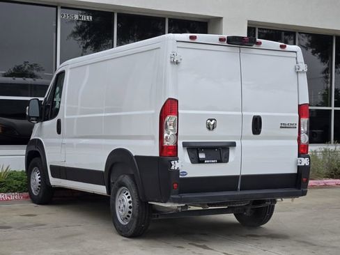 Used 2025 RAM ProMaster 1500 FWD image 5