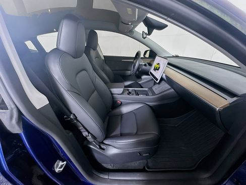 Used 2024 Tesla Model Y Long Range image 31