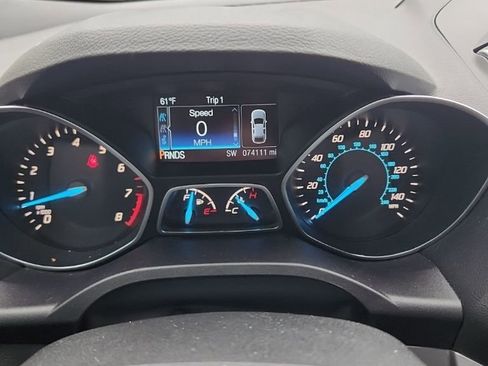 Used 2015 Ford Escape SE w/ Equipment Group 201A image 8