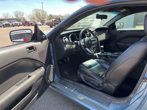 Used 2005 Ford Mustang Coupe image 11