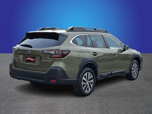 Certified 2025 Subaru Outback Premium image 4