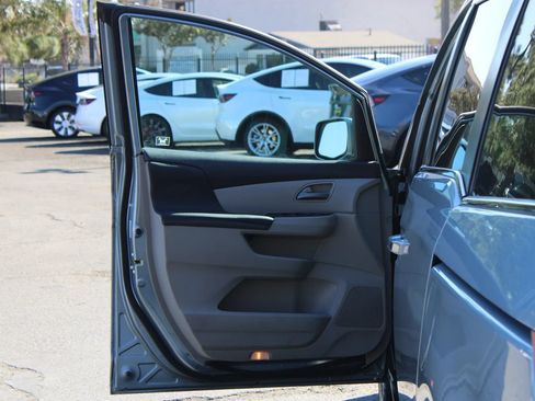 Used 2011 Honda Odyssey EX-L image 10