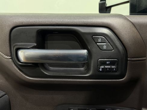 Used 2020 GMC Sierra 3500 Denali w/ Denali Ultimate Package image 37