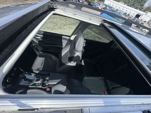 Certified 2023 Subaru Forester Premium image 6