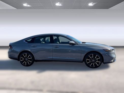 New 2026 Honda Accord Touring image 8