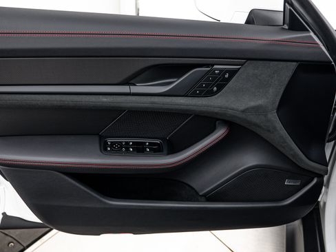 Certified 2023 Porsche Taycan GTS AWD/4WD image 16