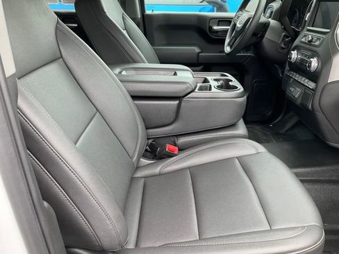 Used 2024 GMC Sierra 1500 Pro w/ Pro Value Package image 10