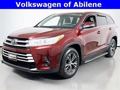 Used 2019 Toyota Highlander LE