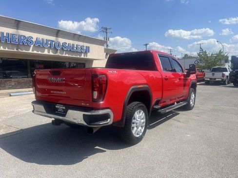 Used 2021 GMC Sierra 2500 SLE w/ SLE Value Package; image 6