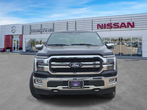 Used 2024 Ford F150 Lariat w/ FX4 Off-Road Package AWD/4WD image 10