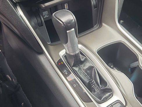 Used 2019 Honda Accord Sport image 22
