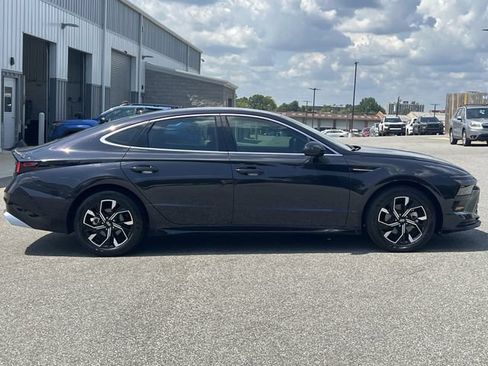 Used 2025 Hyundai Sonata SEL AWD/4WD image 14