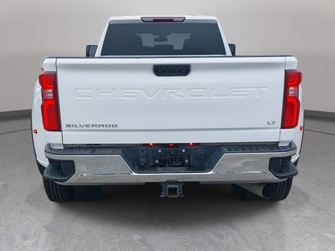 Used 2022 Chevrolet Silverado 3500 LT w/ Convenience Package AWD/4WD image 6