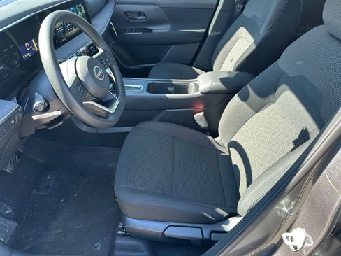 New 2026 Nissan Kicks S FWD image 9