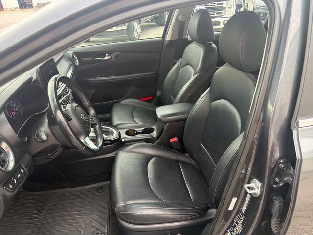 Used 2021 Kia Forte EX FWD image 11