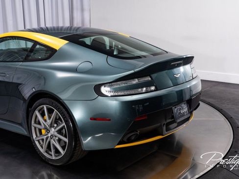 Used 2015 Aston Martin V8 Vantage GT image 14
