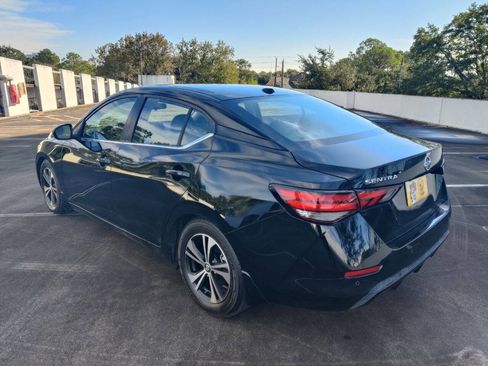 Used 2020 Nissan Sentra SV w/ Lighting Package image 6
