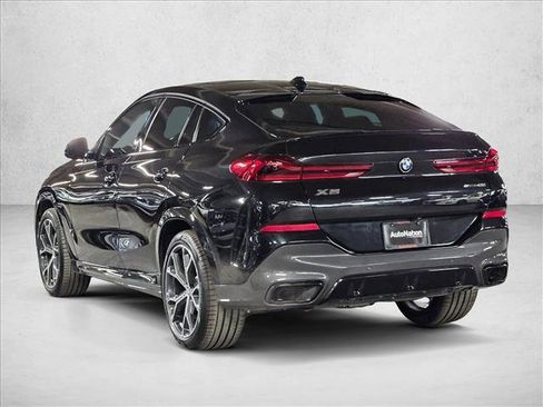 Used 2020 BMW X6 sDrive40i w/ M Sport Package image 8
