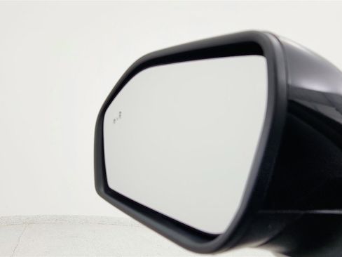 Used 2025 Ford Explorer ST-Line image 22