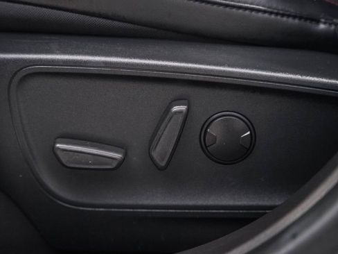 Used 2024 Ford Escape ST-Line image 40