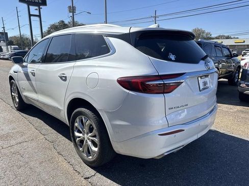 Used 2020 Buick Enclave Avenir w/ Avenir Technology Package image 9