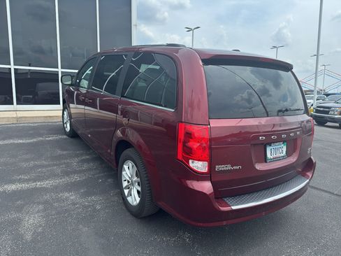 Used 2019 Dodge Grand Caravan SXT w/ Rear Park Assist Package FWD image 6