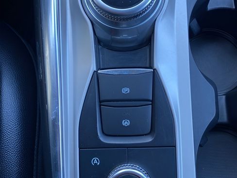 Certified 2021 Ford Explorer Limited image 28