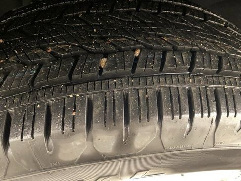 New 2026 Chevrolet Suburban Premier image 29