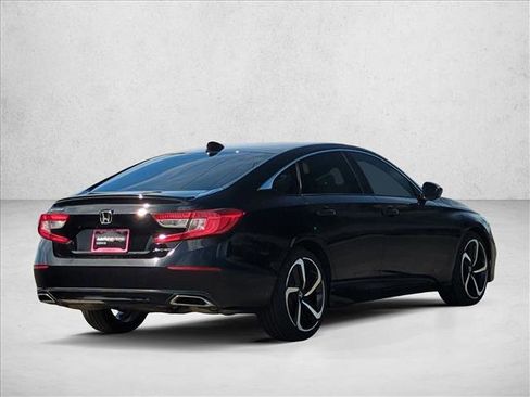 Used 2019 Honda Accord Sport image 5