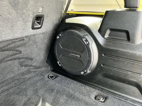 Used 2022 Jeep Wrangler Unlimited Rubicon AWD/4WD image 27