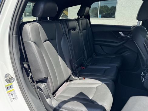 Used 2017 Audi Q7 2.0T Premium Plus w/ Premium Plus Package image 11