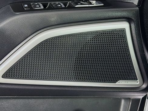 Used 2022 Kia Telluride LX FWD image 24
