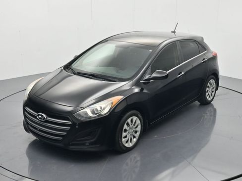 Used 2016 Hyundai Elantra GT FWD image 27