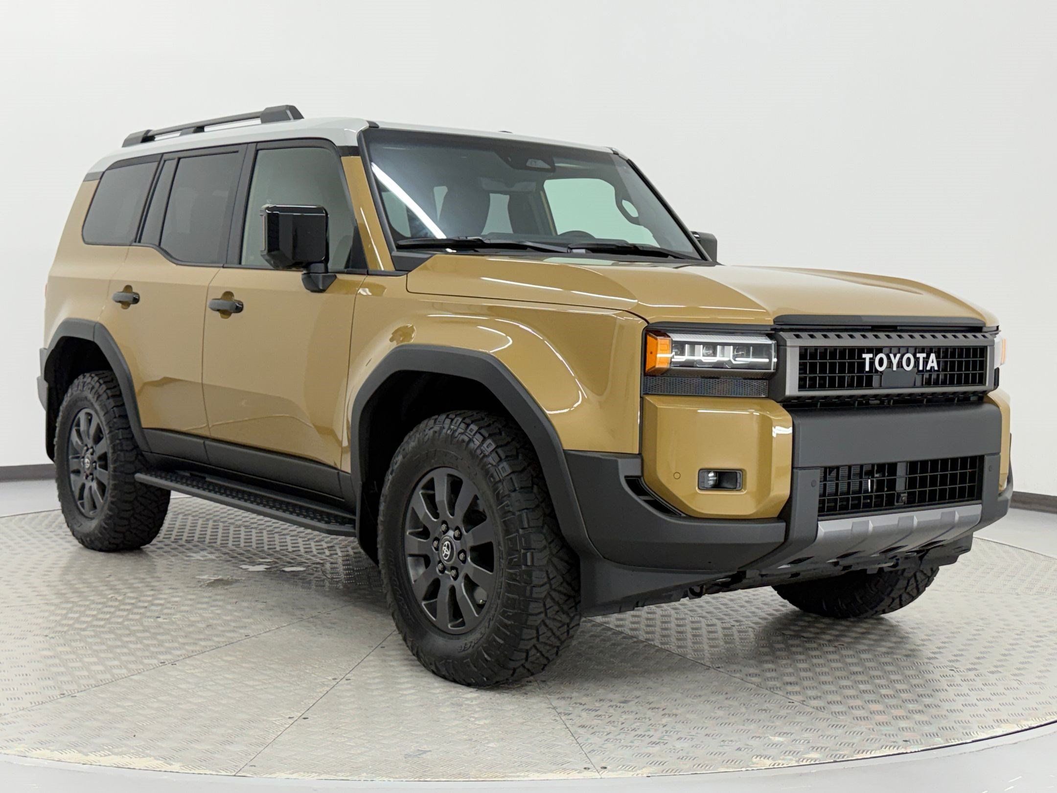 Used 2025 Toyota Land Cruiser w/ Premium Package AWD/4WD image 7