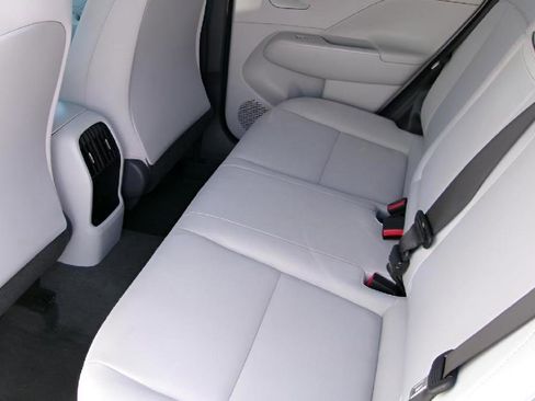 Used 2025 Hyundai Kona SEL image 9