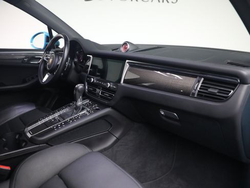 Used 2021 Porsche Macan GTS AWD/4WD image 18